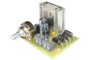 KP609 Zasilacz Uniwersalny 1,2V do 12V / 1A